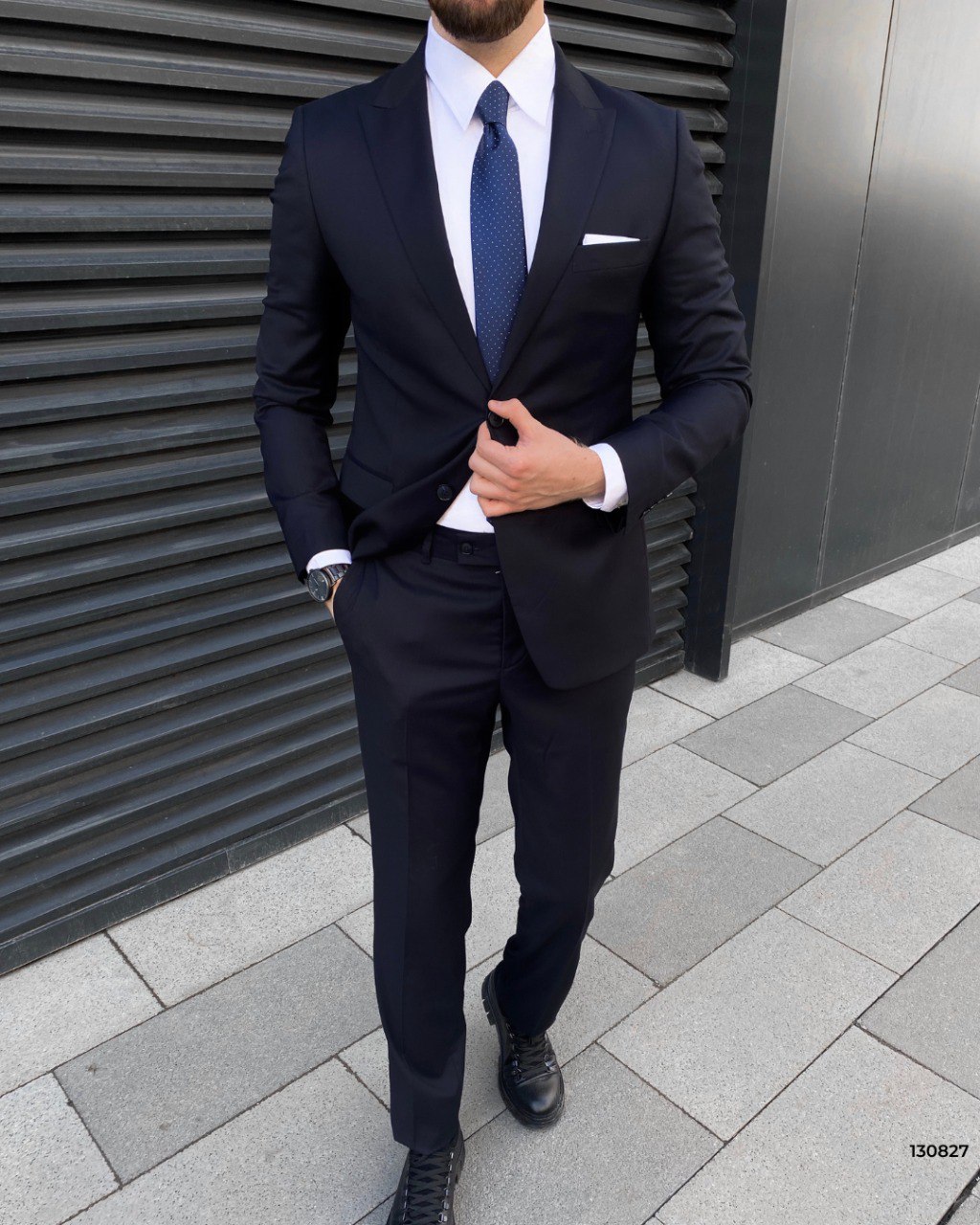 Подборка синих классических костюмов 💙